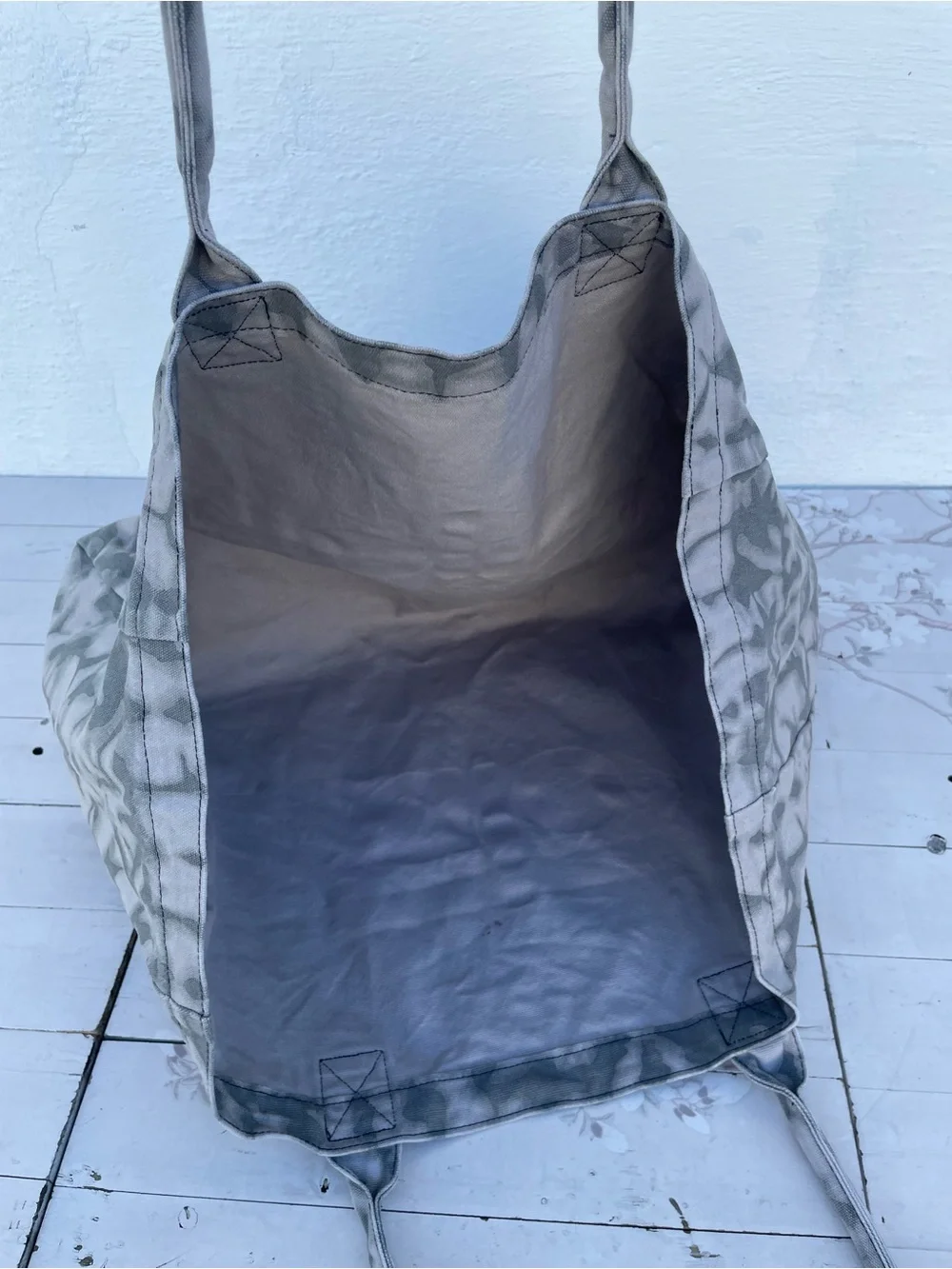 ALO Yoga Gray Tie-Dye Canvas Tote